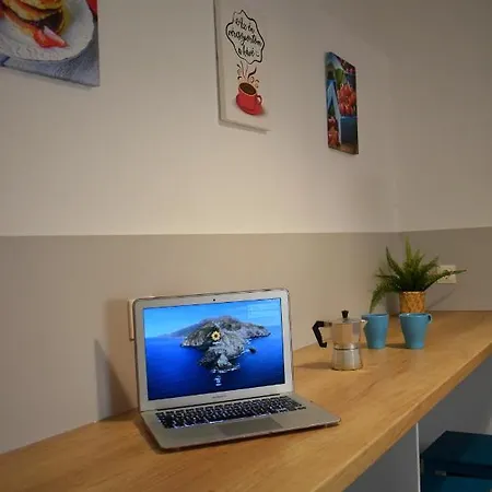 Apartamento Helikon 31 *